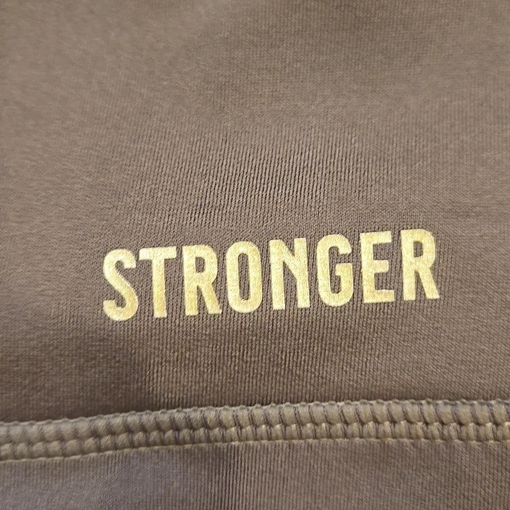 New Stronger Label "The Signature One" Falcon Gold Leggings - Picture 4 of 12